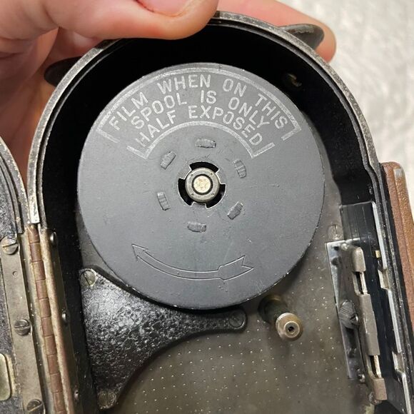 Vintage Bell & Howell Film Double Run Eight Model 134-G Cine Camera w/ Lens Case - Picture 14 of 16